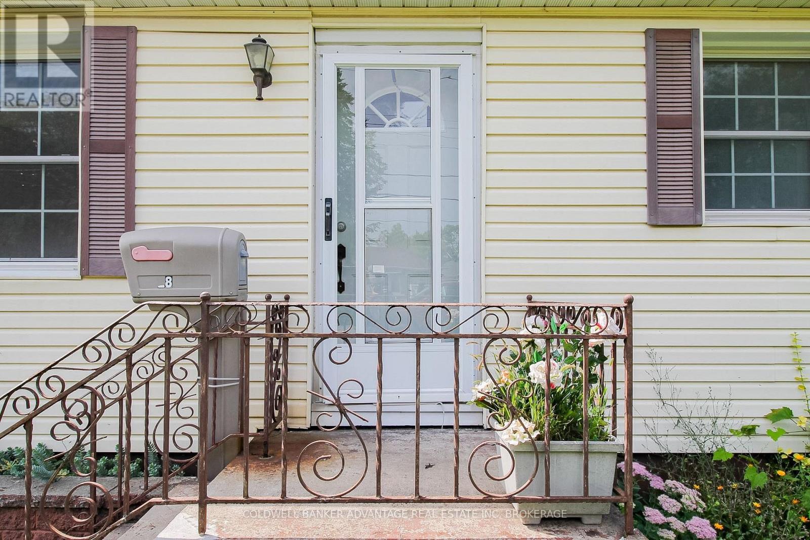28 Marshall Avenue, Welland, Ontario  L3C 2N2 - Photo 5 - X13738298