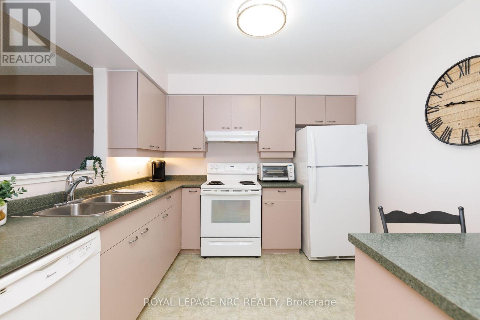 #606 - 5100 Dorchester Road, Niagara Falls, Ontario  L2E 7H4 - Photo 9 - X13738570