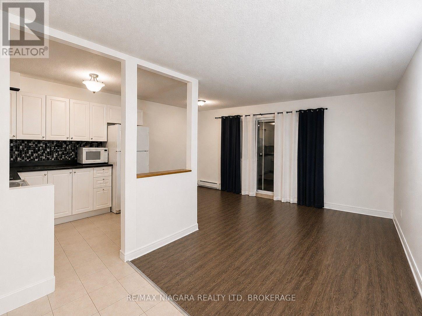 201 - 242 Oakdale Avenue, St. Catharines, Ontario  L2P 3K5 - Photo 5 - X13738900