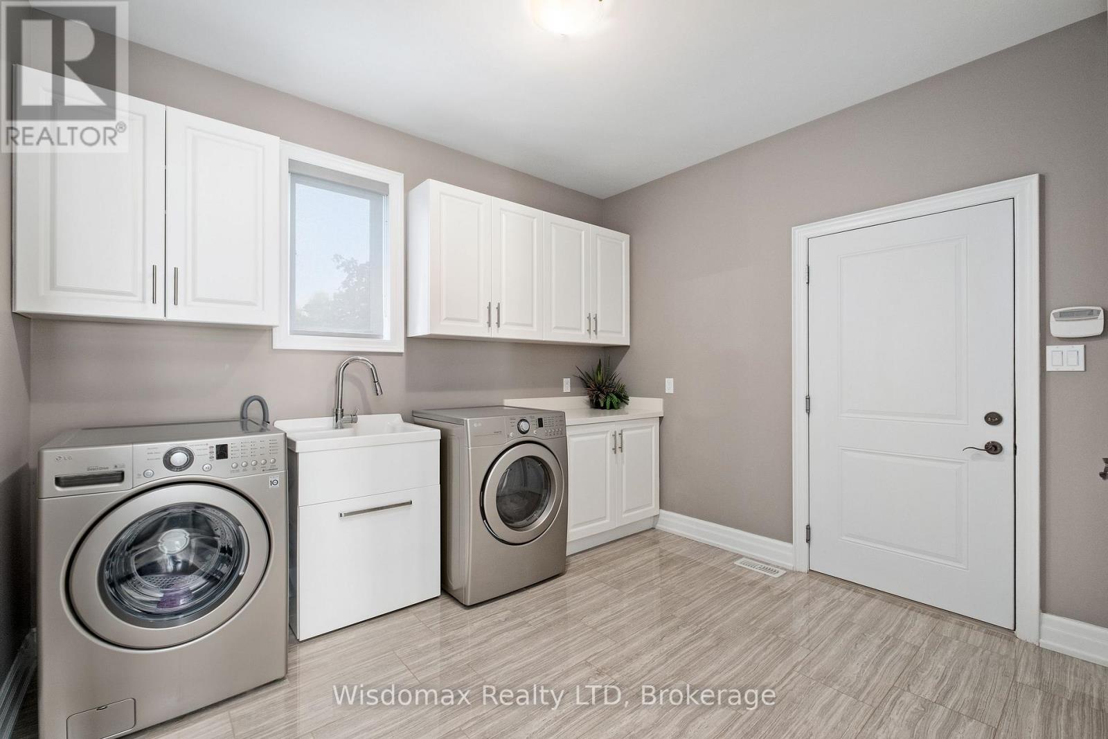 31 Angels Drive, Niagara-On-The-Lake, Ontario  L0S 1J0 - Photo 9 - X13739468