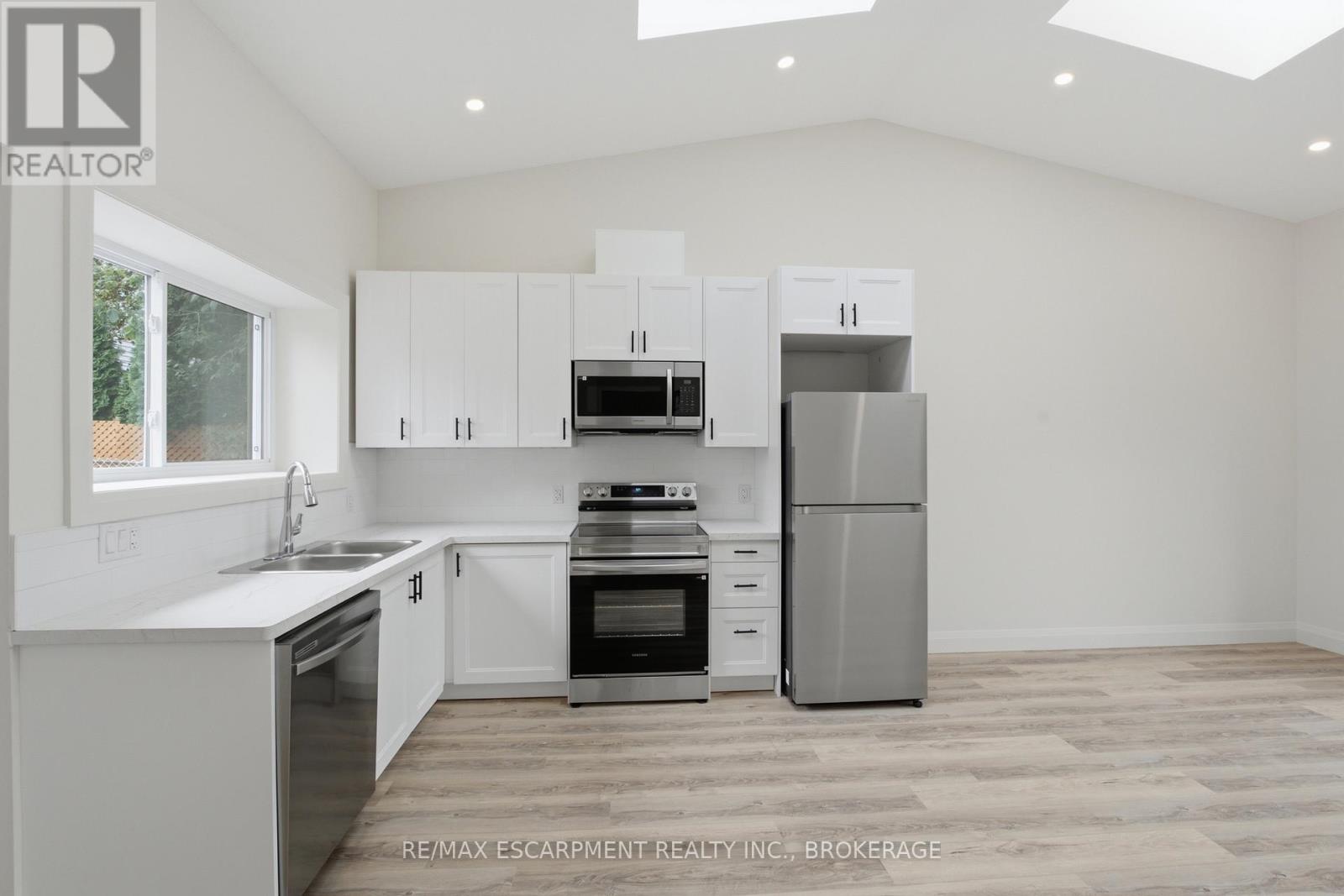 3 - 18 Princess Street, St. Catharines, Ontario  L2P 2R1 - Photo 5 - X13740158