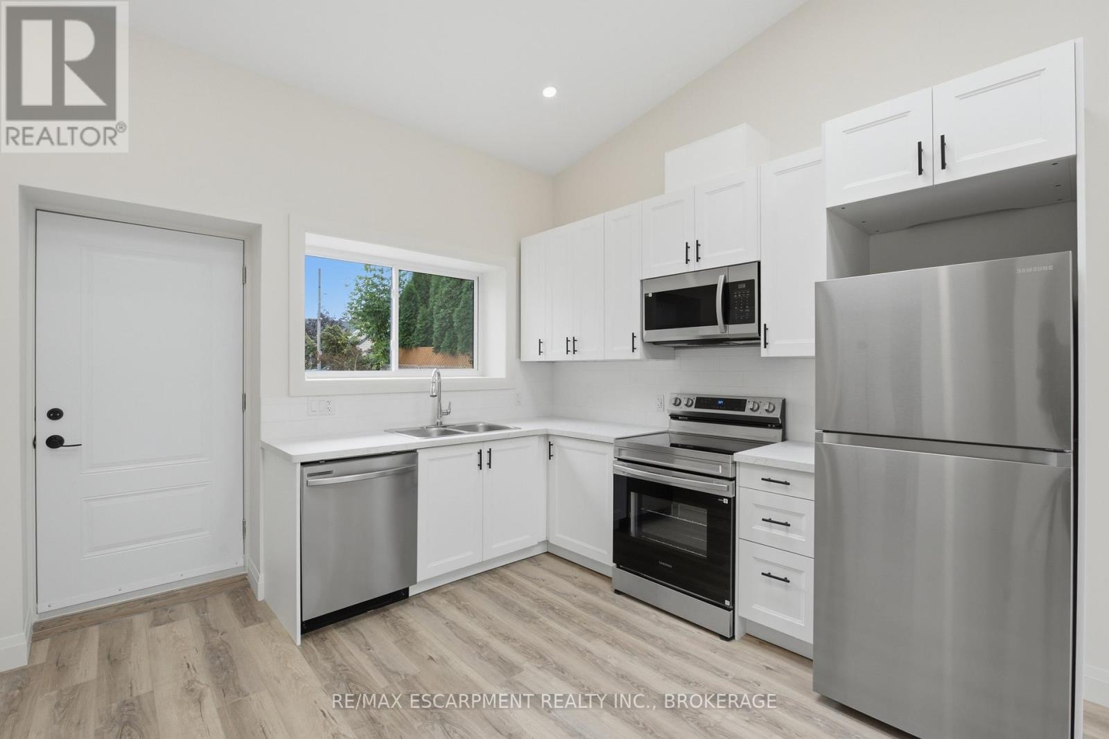 3 - 18 Princess Street, St. Catharines, Ontario  L2P 2R1 - Photo 8 - X13740158