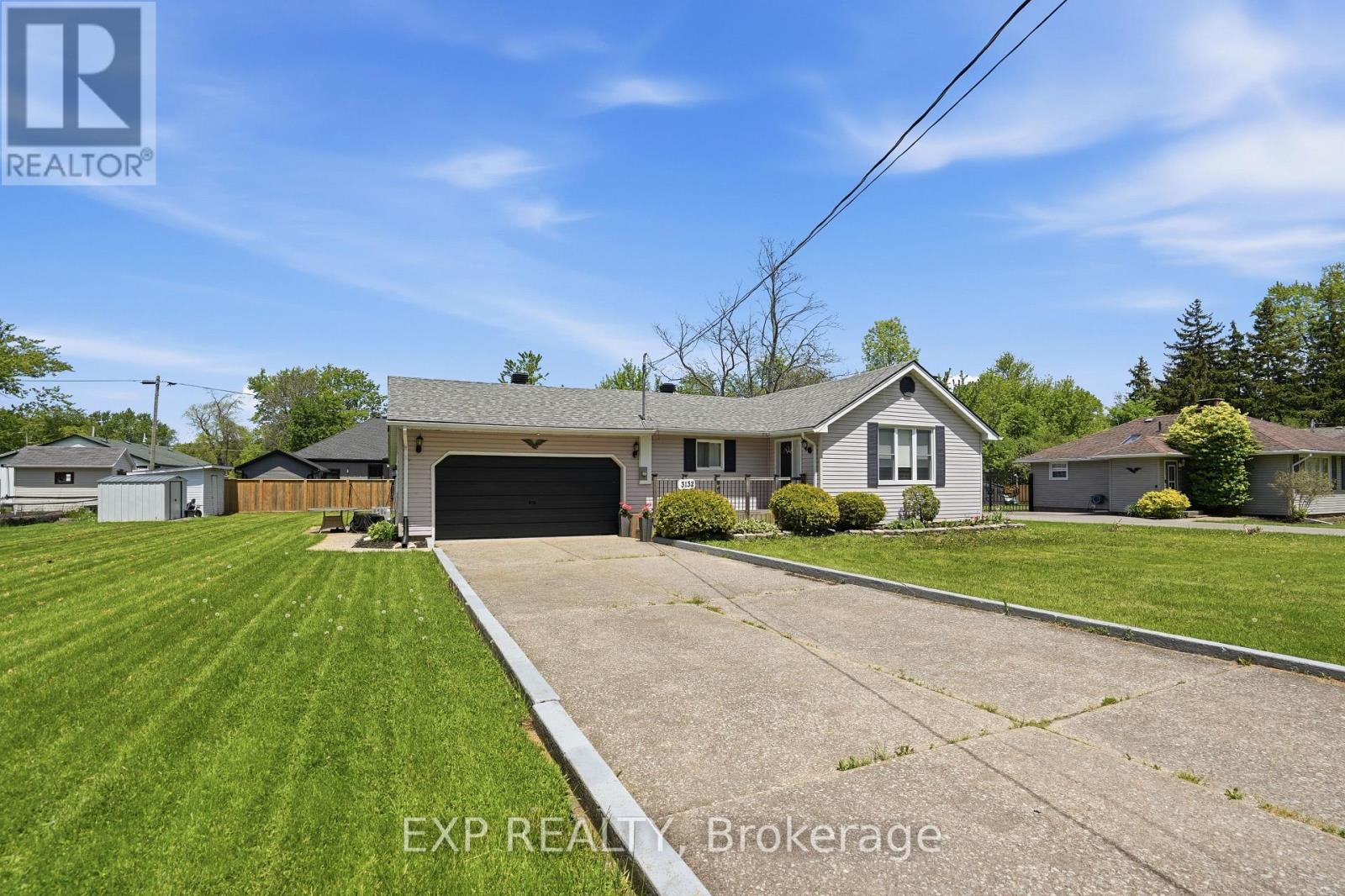 3132 Evadere Avenue, Fort Erie, Ontario  L0S 1N0 - Photo 3 - X13740420
