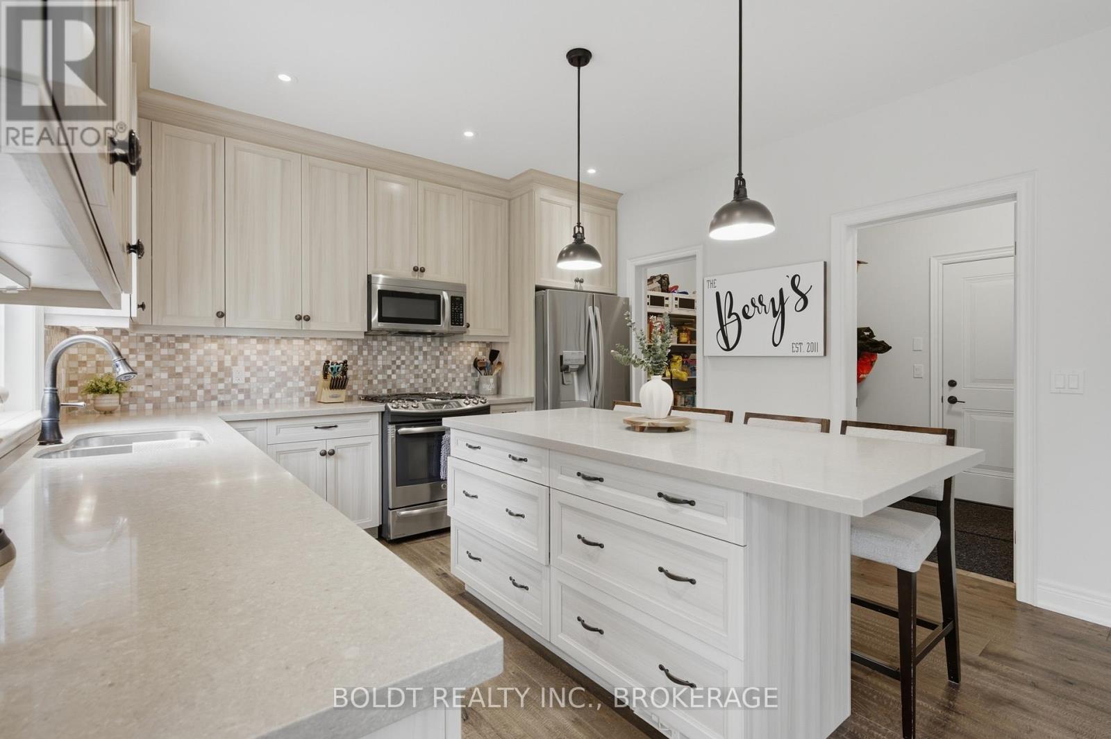 5 Gossen Drive, Niagara-On-The-Lake, Ontario  L0S 1J0 - Photo 14 - X13741554