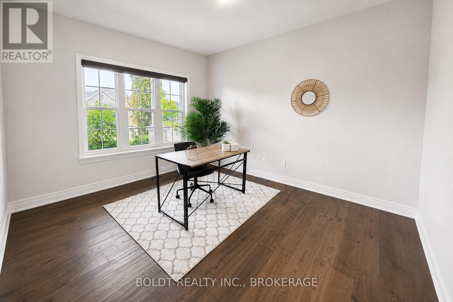 5 Gossen Drive, Niagara-On-The-Lake, Ontario  L0S 1J0 - Photo 5 - X13741554