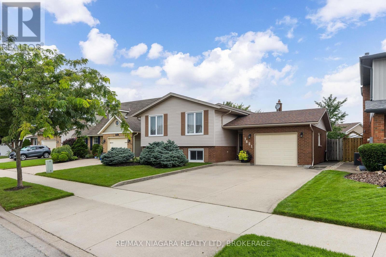 7851 CHOROZY STREET, Niagara Falls, Ontario