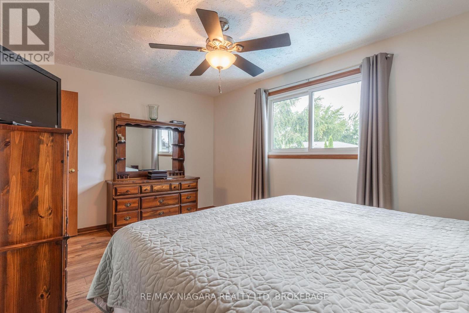7851 Chorozy Street, Niagara Falls, Ontario  L2H 2N6 - Photo 13 - X13741950