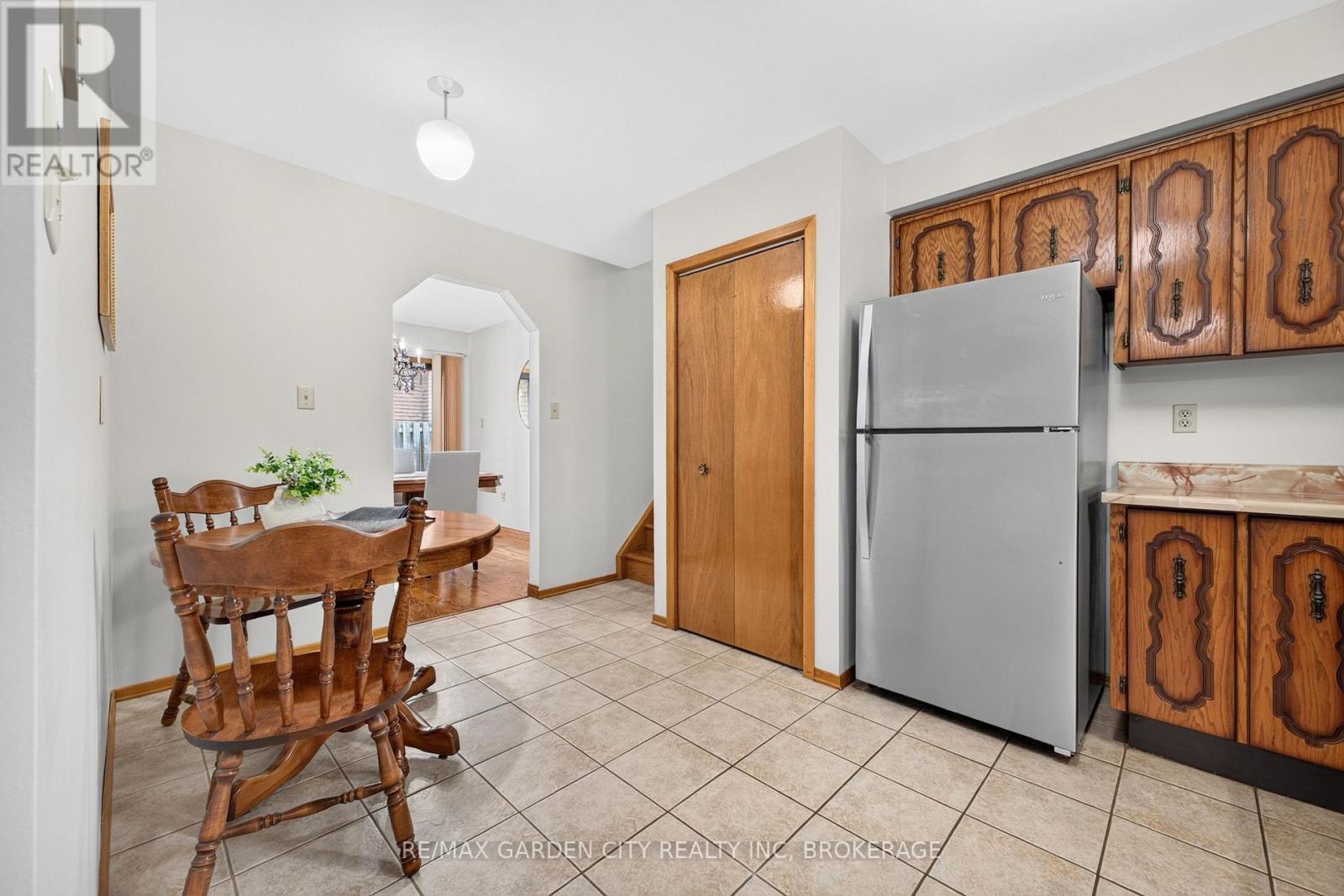 145 Adis Avenue, Hamilton, Ontario  L9C 6T9 - Photo 13 - X13742098