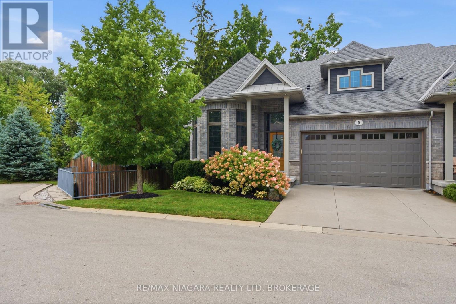 8 - 6 TANNER CIRCLE, St. Catharines, Ontario
