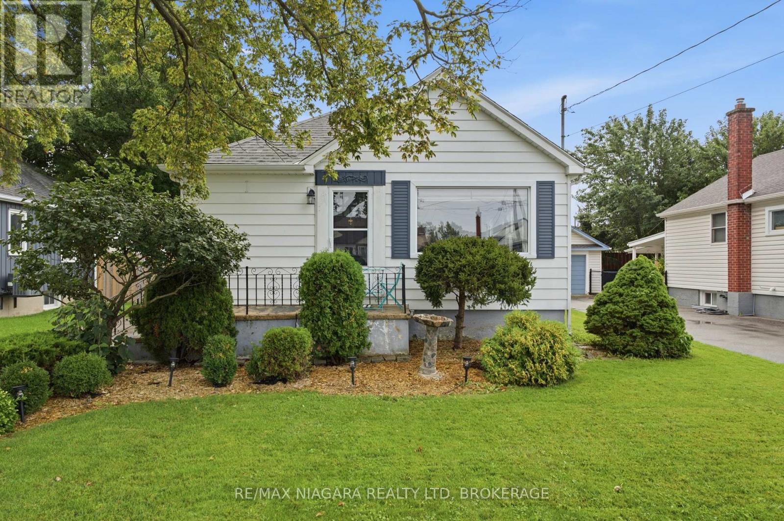 222 NEFF STREET, Port Colborne, Ontario