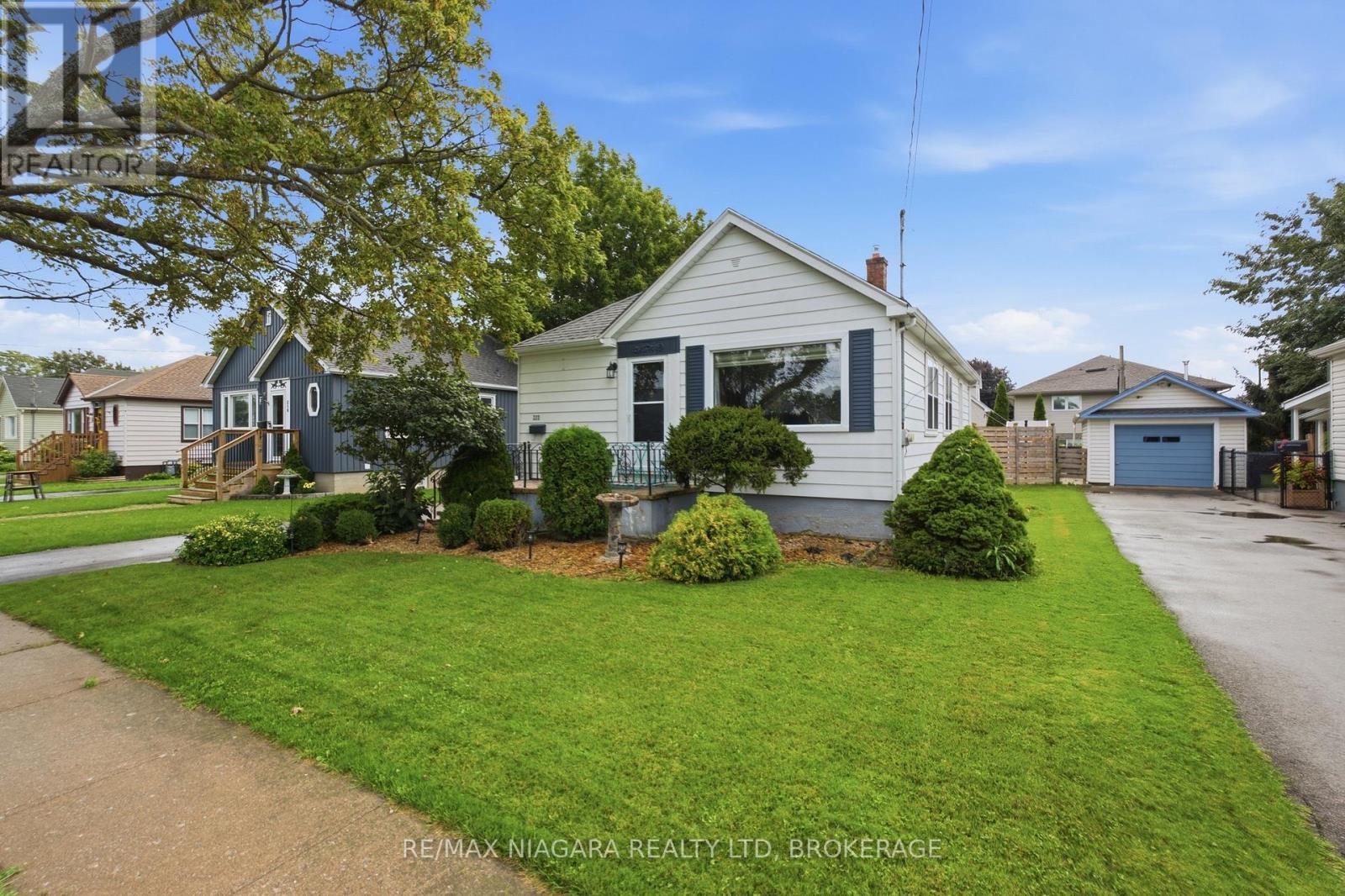 222 Neff Street, Port Colborne, Ontario  L3K 3T6 - Photo 2 - X13743356