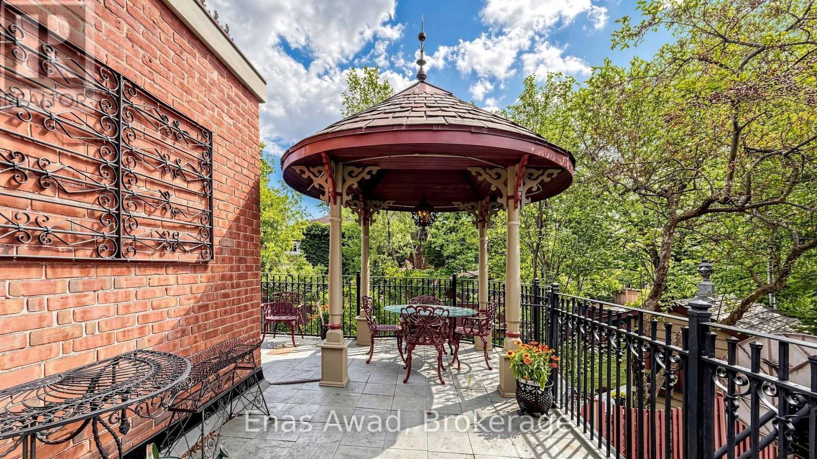 97 Glengrove Avenue W, Toronto, Ontario  M4R 1N8 - Photo 46 - C13743494