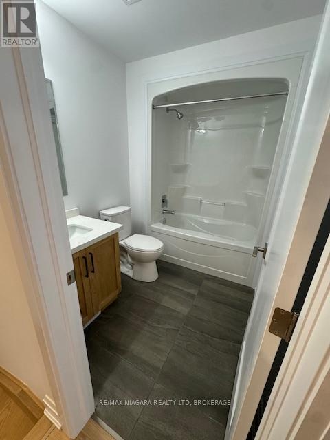 31 - 292 Vine Street, St. Catharines, Ontario  L2M 0E1 - Photo 7 - X13743530