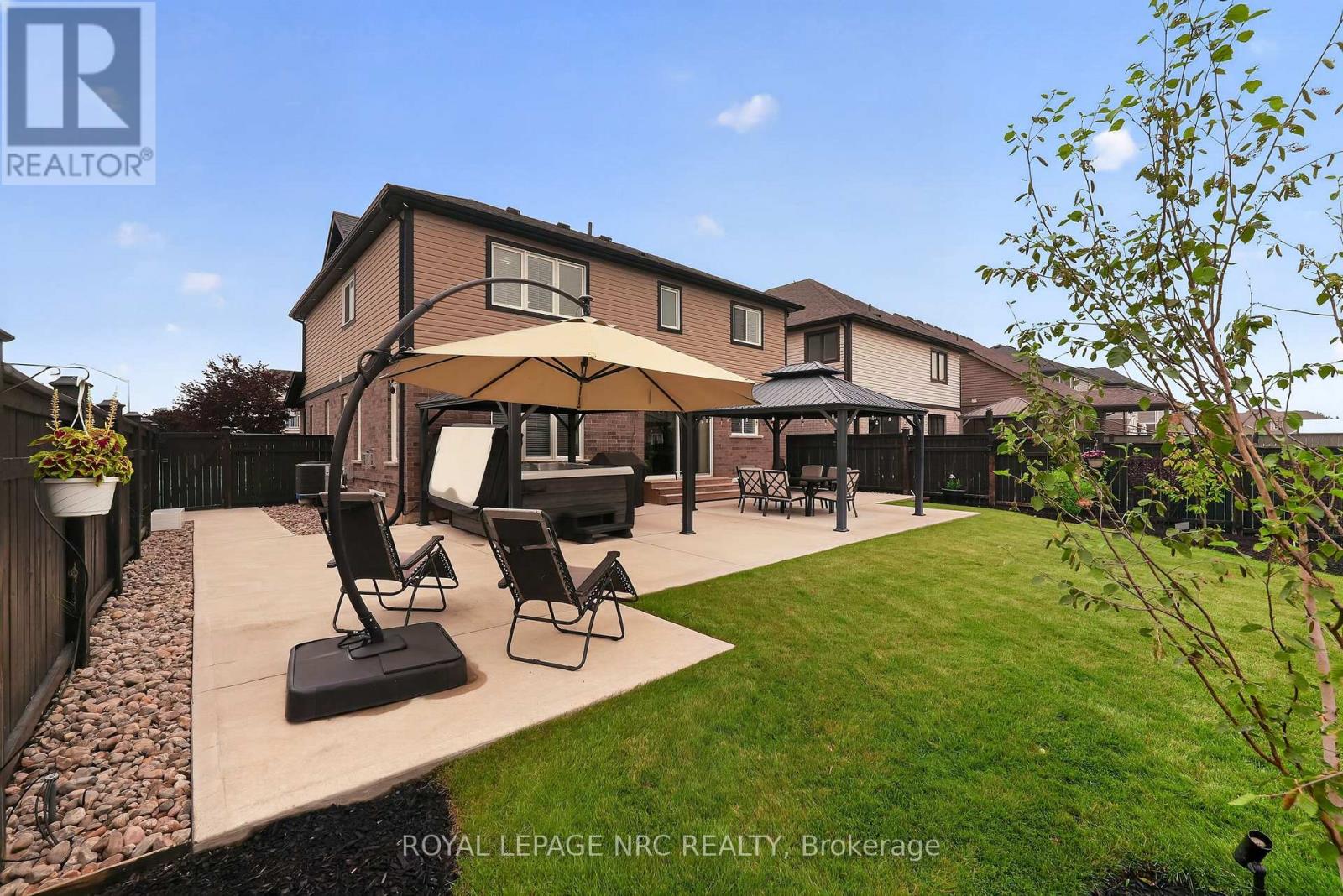 7794 Clendenning Street, Niagara Falls, Ontario  L2G 0H2 - Photo 38 - X13743986