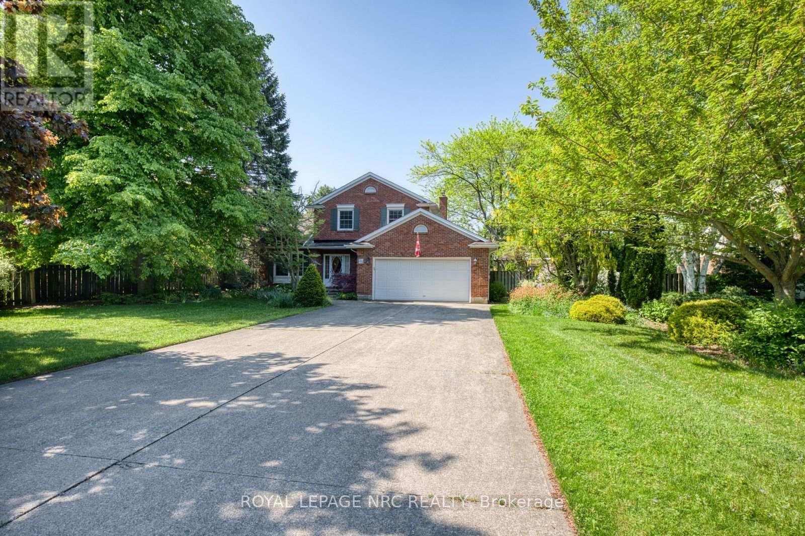 35 GARRISON VILLAGE DRIVE, Niagara-on-the-Lake, Ontario