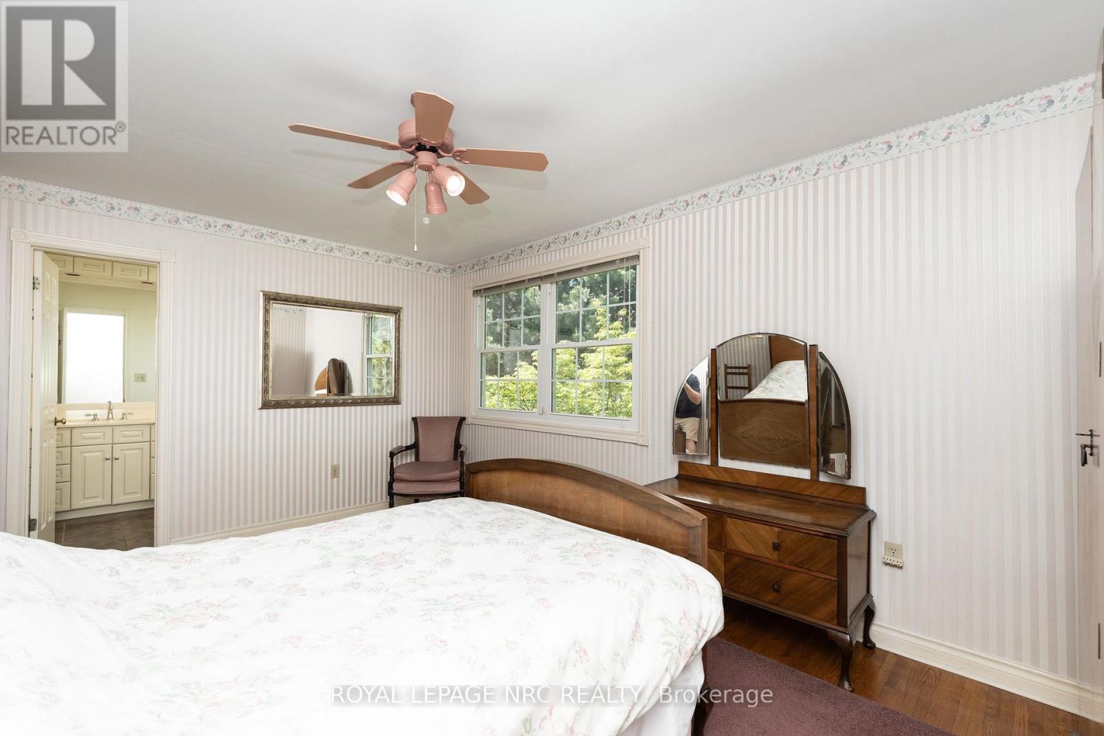35 Garrison Village Drive, Niagara-On-The-Lake, Ontario  L0S 1J0 - Photo 12 - X13744348
