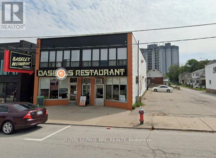 4880 VICTORIA AVENUE, Niagara Falls, Ontario