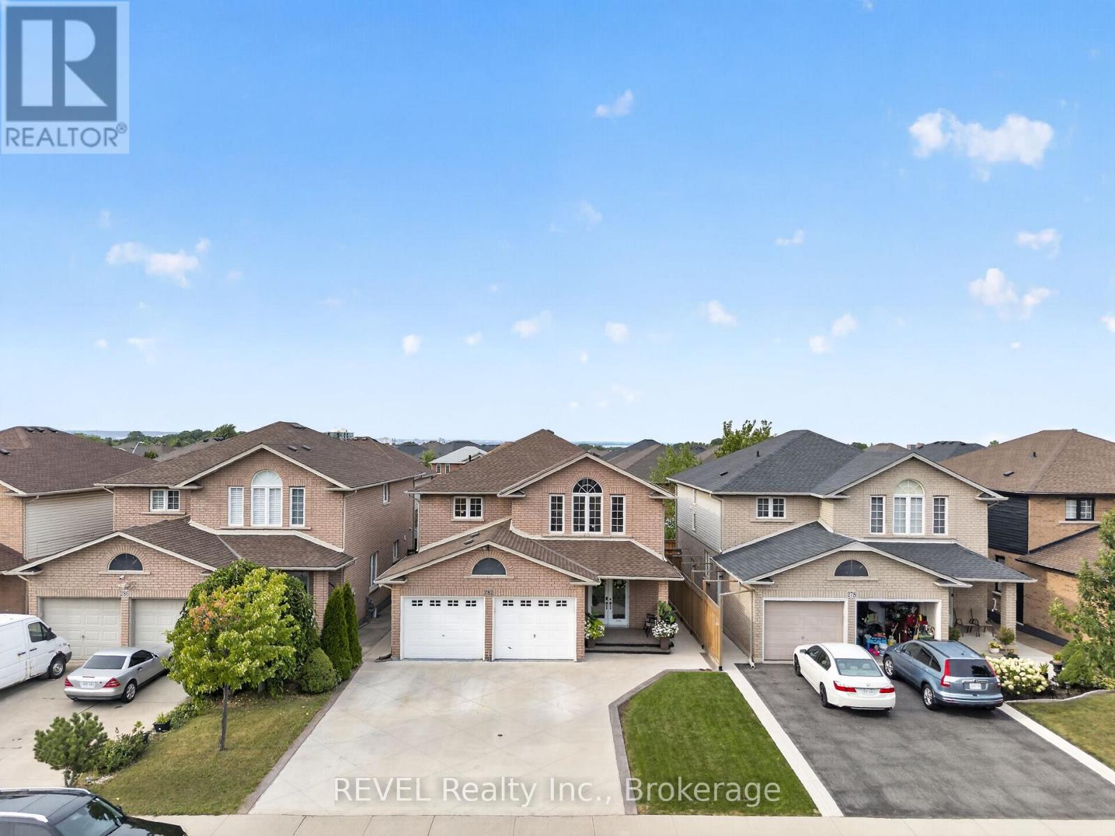 282 Webster Road, Hamilton, Ontario  L8G 5H3 - Photo 5 - X13745276