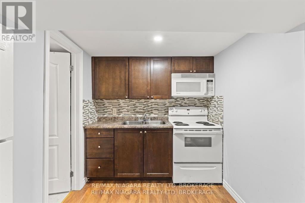 130 Killaly Street E, Port Colborne, Ontario  L3K 1N6 - Photo 11 - X13745678