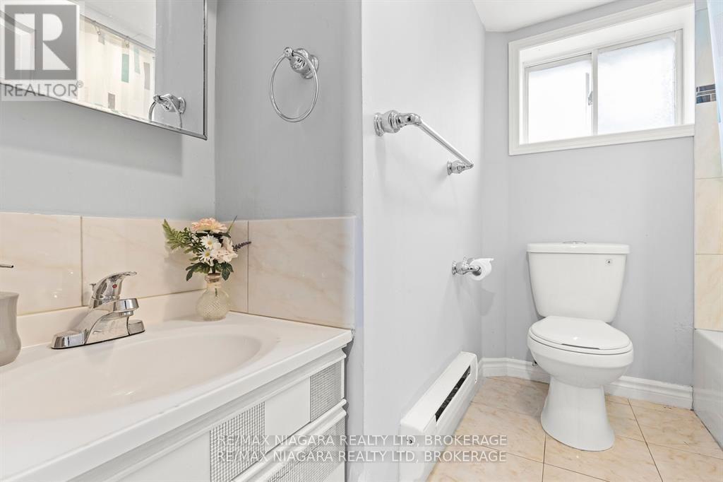 130 Killaly Street E, Port Colborne, Ontario  L3K 1N6 - Photo 16 - X13745678