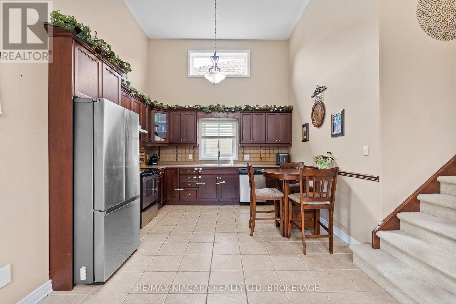 230 Wellbrook Avenue, Welland, Ontario  L3C 7M9 - Photo 7 - X13746156