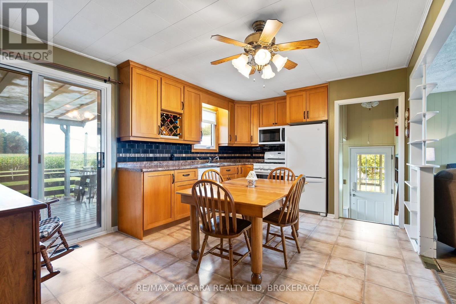 42058 Hwy 3, Wainfleet, Ontario  L0S 1V0 - Photo 6 - X13746596