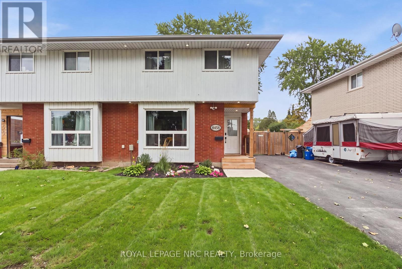 8458 WILLOUGHBY DRIVE, Niagara Falls, Ontario