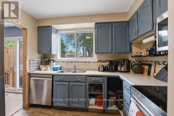 8458 Willoughby Drive, Niagara Falls, Ontario  L2G 6X5 - Photo 8 - X13748180