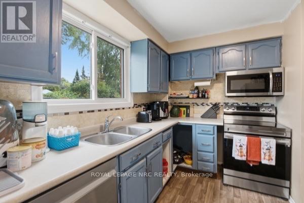8458 Willoughby Drive, Niagara Falls, Ontario  L2G 6X5 - Photo 9 - X13748180