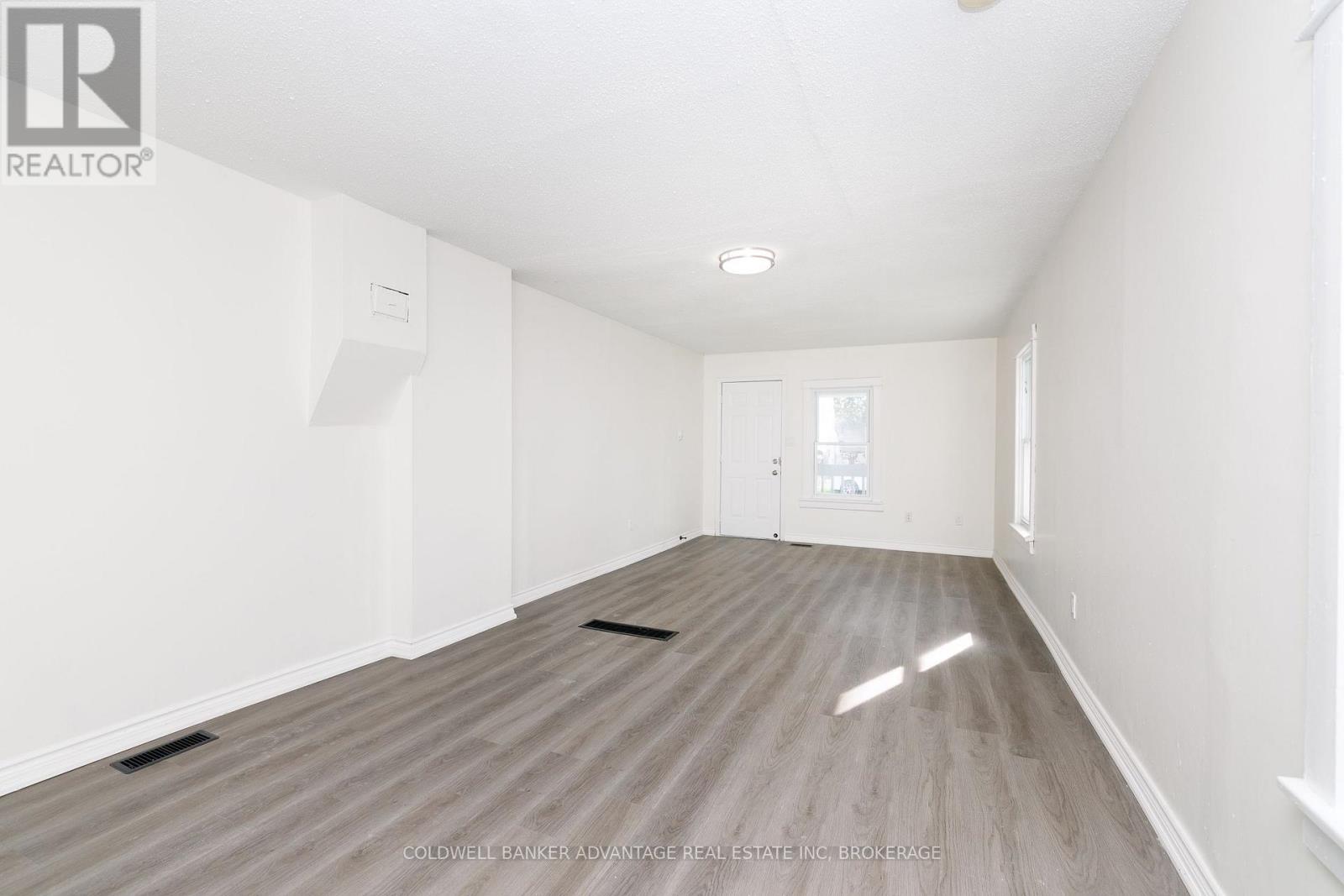 154 Fares Street, Port Colborne, Ontario  L3K 1W2 - Photo 10 - X13748712