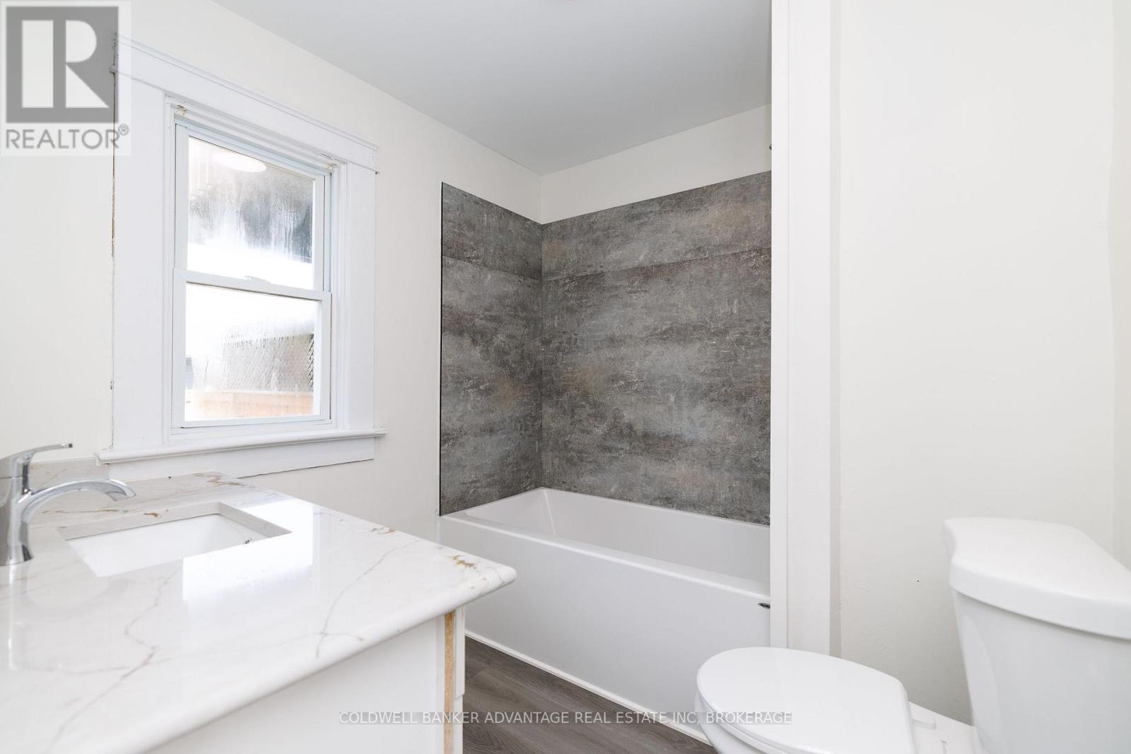 154 Fares Street, Port Colborne, Ontario  L3K 1W2 - Photo 11 - X13748712