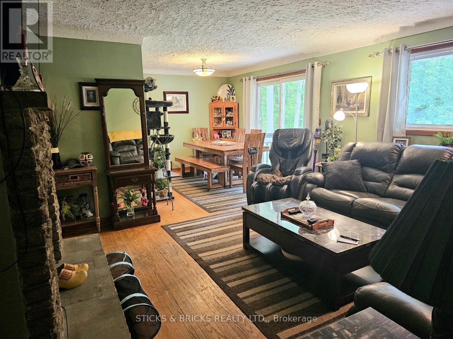 9195 Carl Road, Niagara Falls, Ontario  L3B 5N4 - Photo 5 - X13748830
