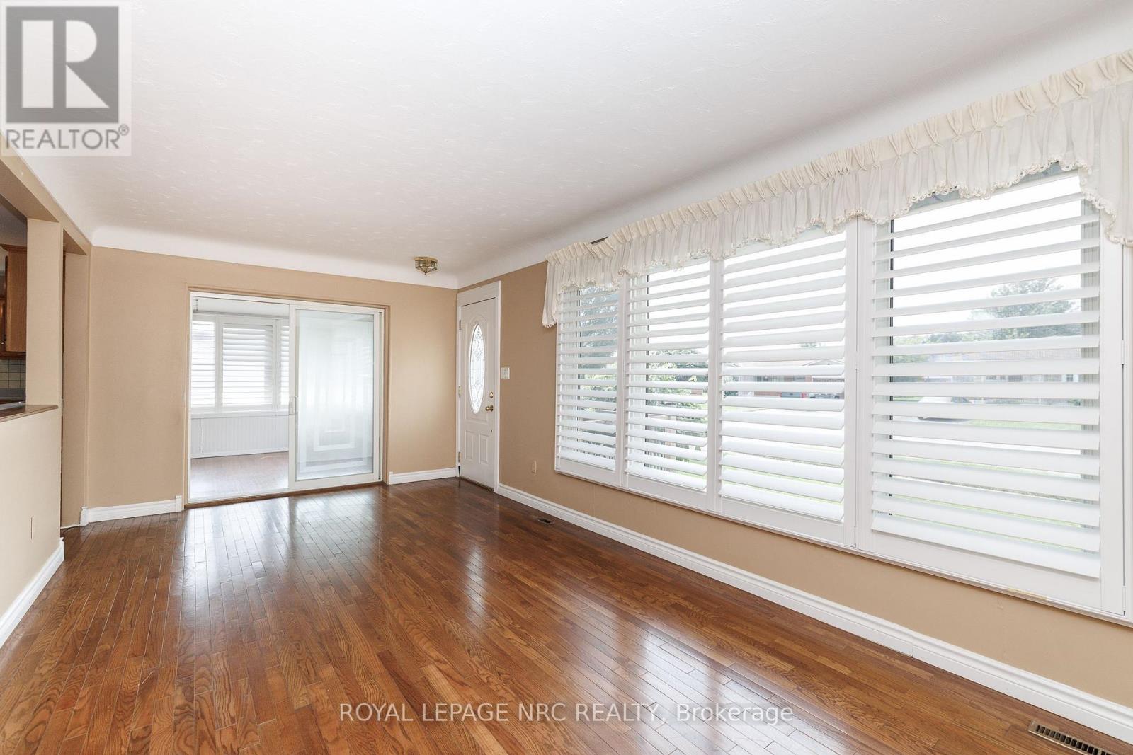 15 Memorial Park Drive, Welland, Ontario  L3B 1A5 - Photo 12 - X13749936
