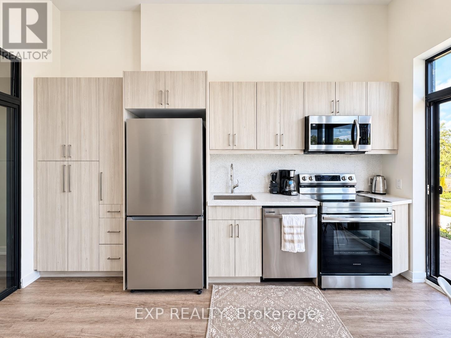 123 - 350 Prince Charles Drive S, Welland, Ontario  L3C 5A6 - Photo 4 - X13750182