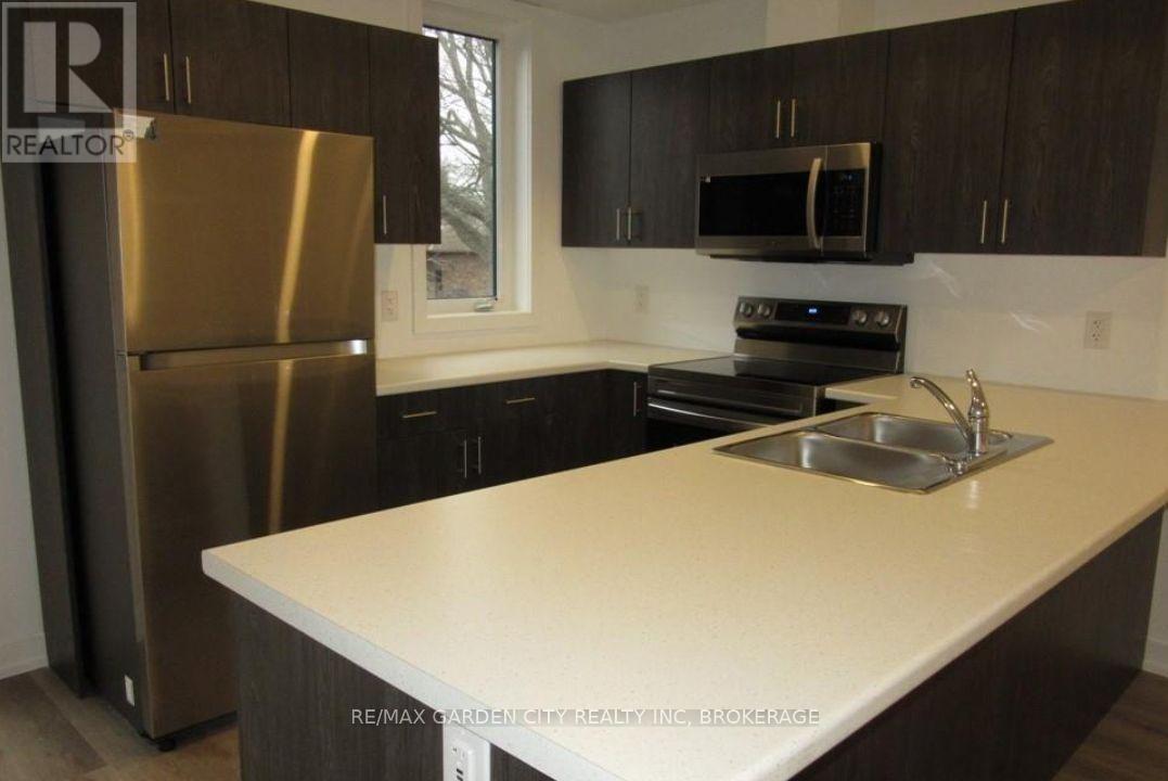 322 - 781 Clare Avenue, Welland, Ontario  L3C 0K1 - Photo 9 - X13750756