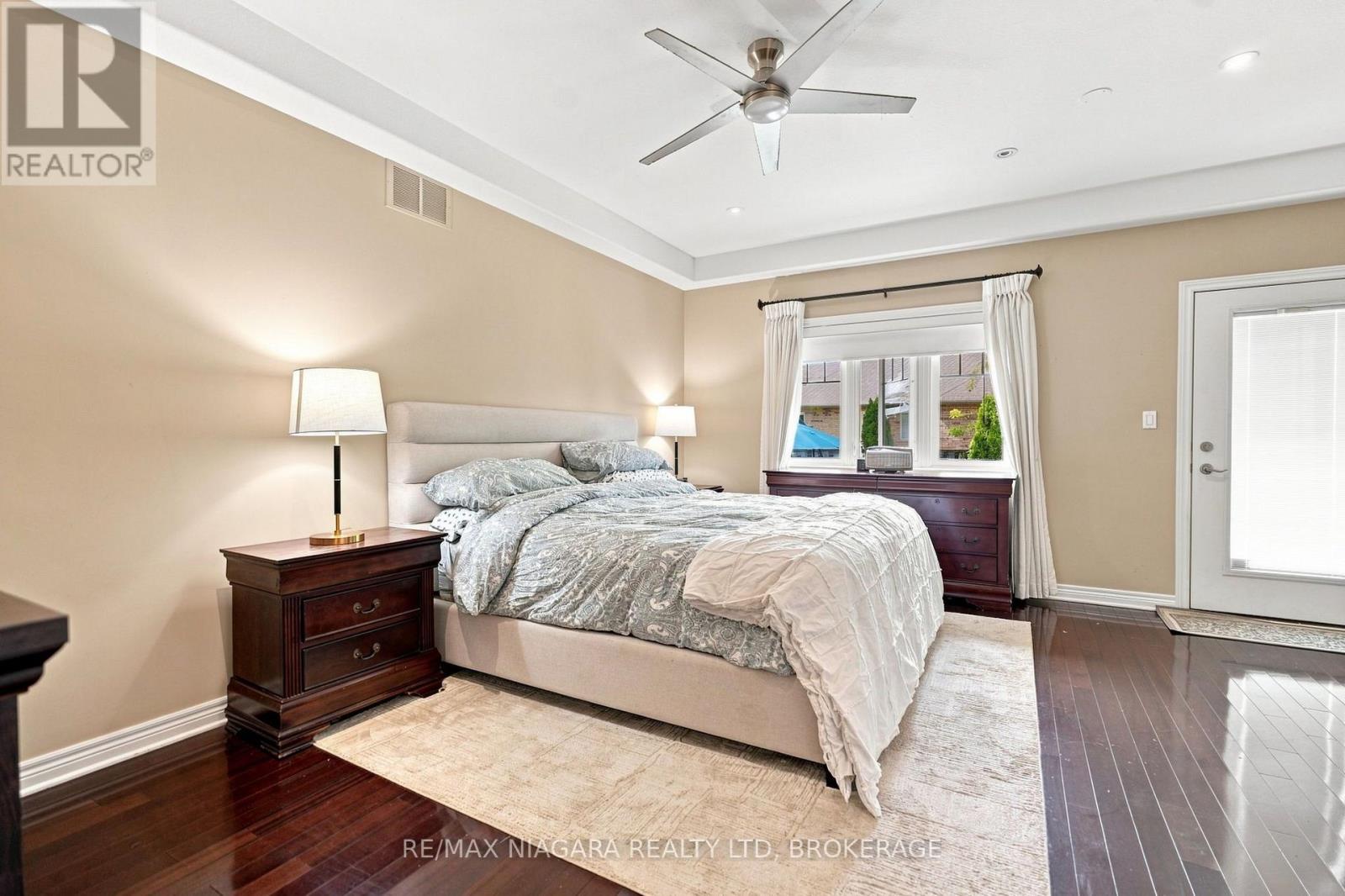 1025 Pelham Road, St. Catharines, Ontario  L2S 4E4 - Photo 15 - X13751412