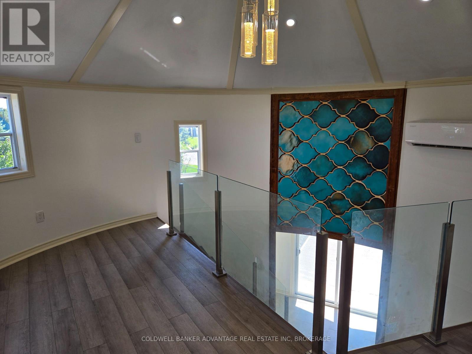 8731 Ridge Road, Niagara Falls, Ontario  L3B 5N7 - Photo 16 - X13751628