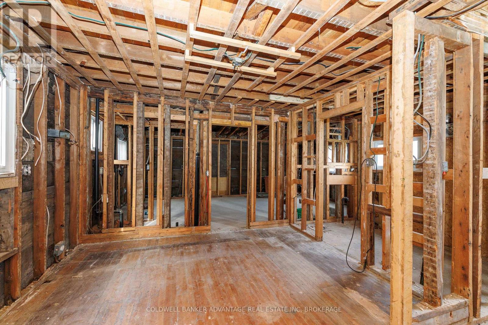 15 Duncan Street, Welland, Ontario  L3B 2C5 - Photo 11 - X13751786