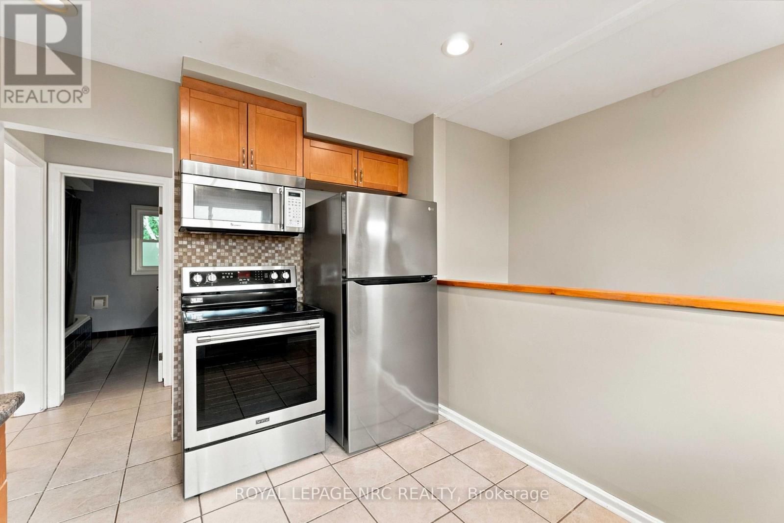 45 Woodcroft Crescent, Welland, Ontario  L3C 2H6 - Photo 15 - X13751918