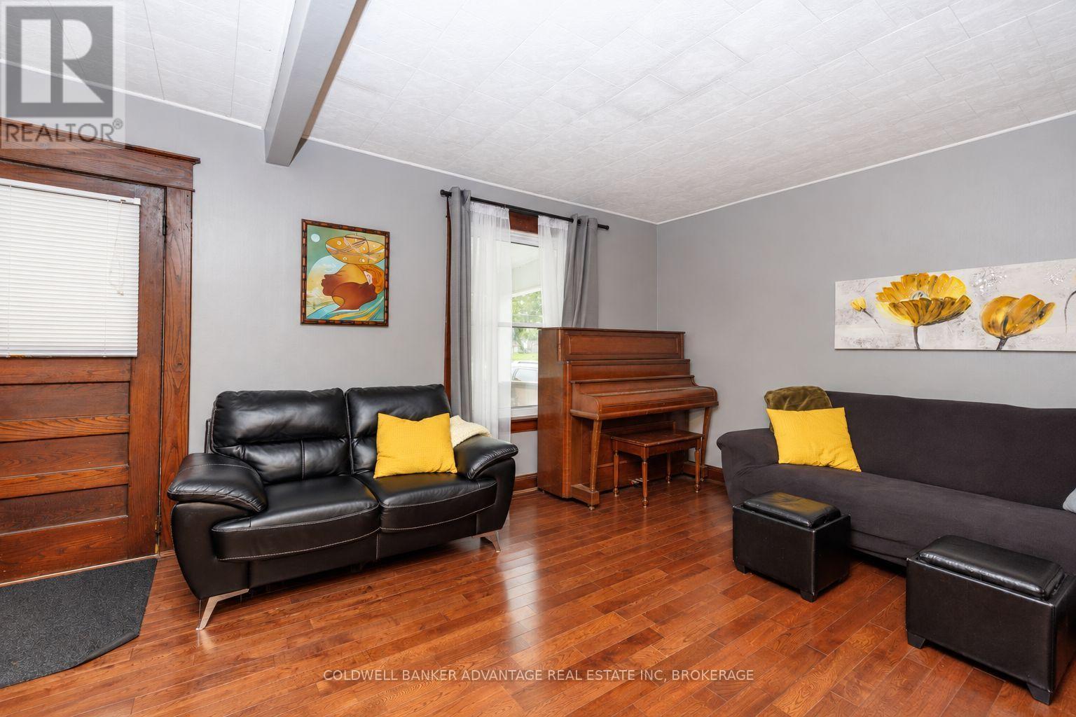 315 Aqueduct Street, Welland, Ontario  L3C 3J2 - Photo 6 - X13752320