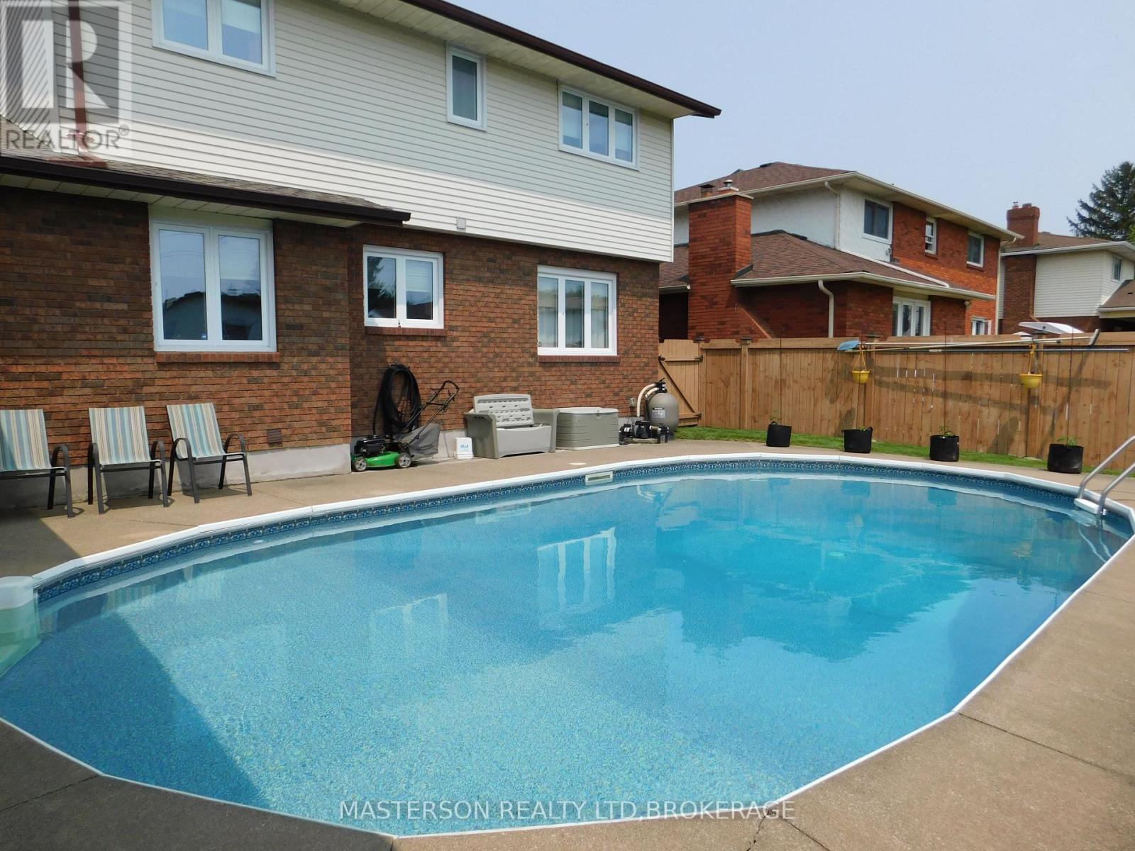 6408 Galaxy Drive, Niagara Falls, Ontario  L2J 3Y3 - Photo 13 - X13752562