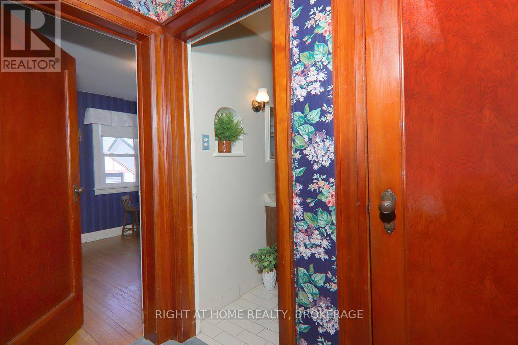 31 Stuart Avenue, St. Catharines, Ontario  L2R 1M8 - Photo 24 - X13752872