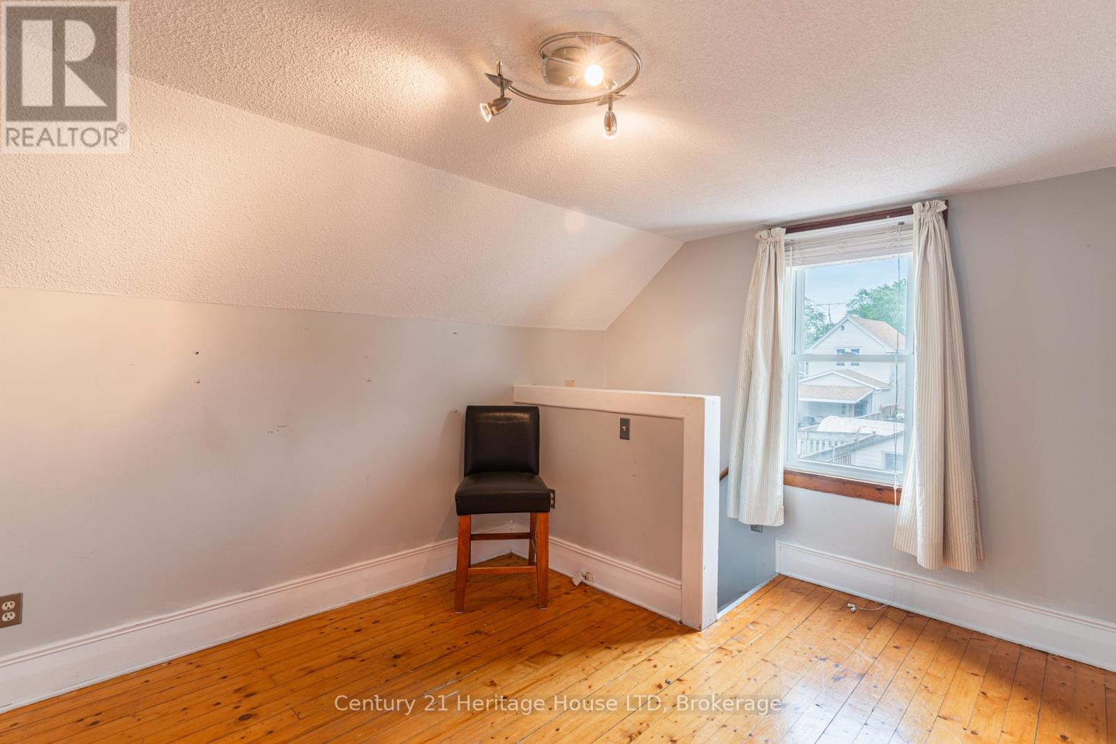 19 Santone Avenue, Welland, Ontario  L3C 2J5 - Photo 19 - X13753368