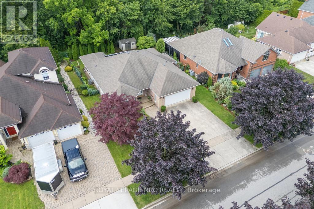 18 Harmony Drive, Niagara-On-The-Lake, Ontario  L0S 1J0 - Photo 27 - X13754728