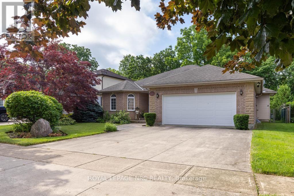 18 Harmony Drive, Niagara-On-The-Lake, Ontario  L0S 1J0 - Photo 4 - X13754728