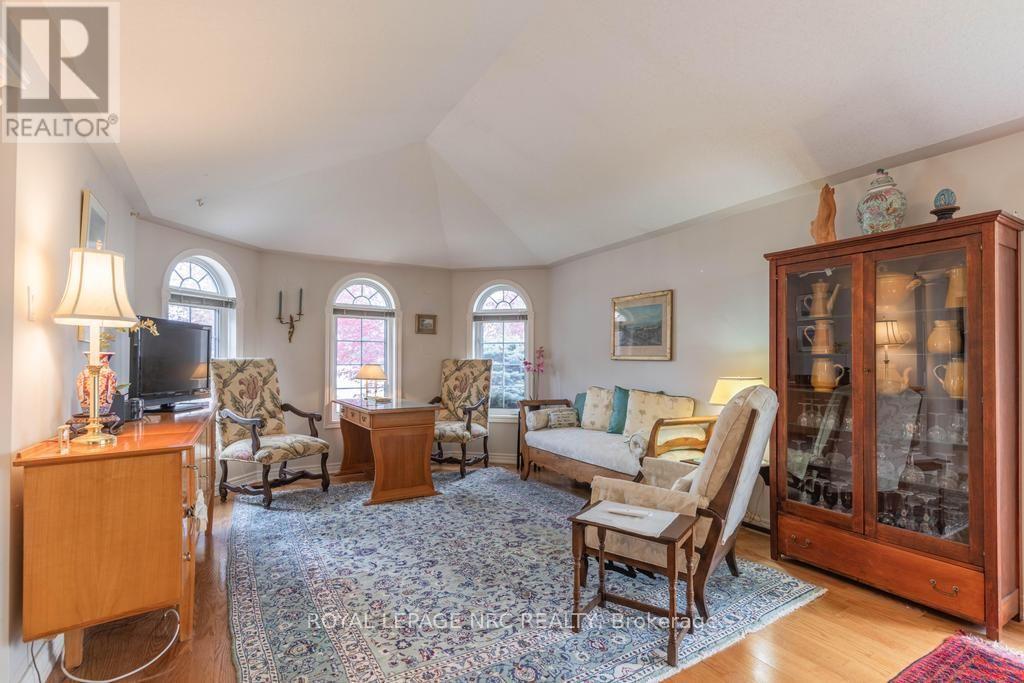18 Harmony Drive, Niagara-On-The-Lake, Ontario  L0S 1J0 - Photo 6 - X13754728