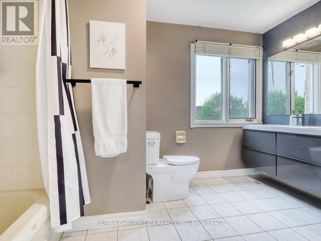 20 Consiglia Drive, St. Catharines, Ontario  L2S 3M8 - Photo 30 - X13755044