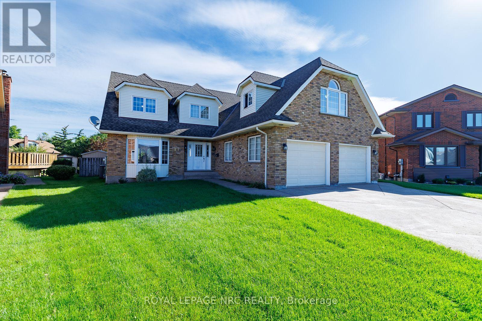 21 Elmvale Crescent, Port Colborne, Ontario  L3K 5Z9 - Photo 2 - X13755436