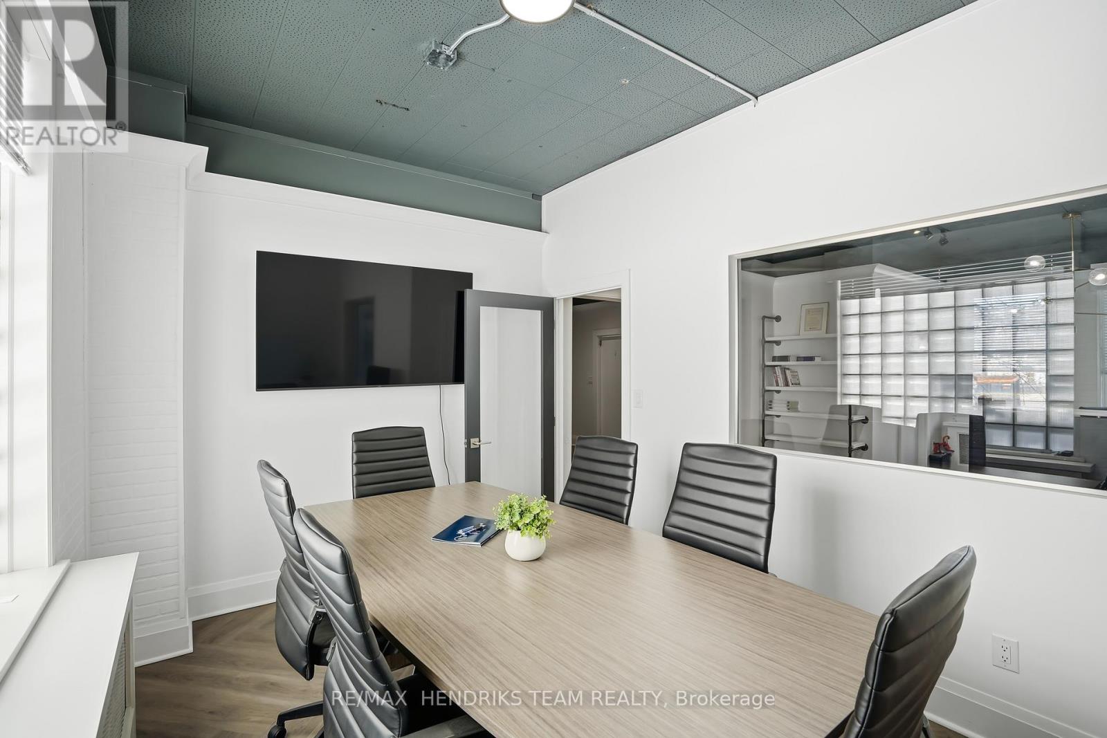 145 King Street, St. Catharines, Ontario  L2R 3J2 - Photo 8 - X13756714