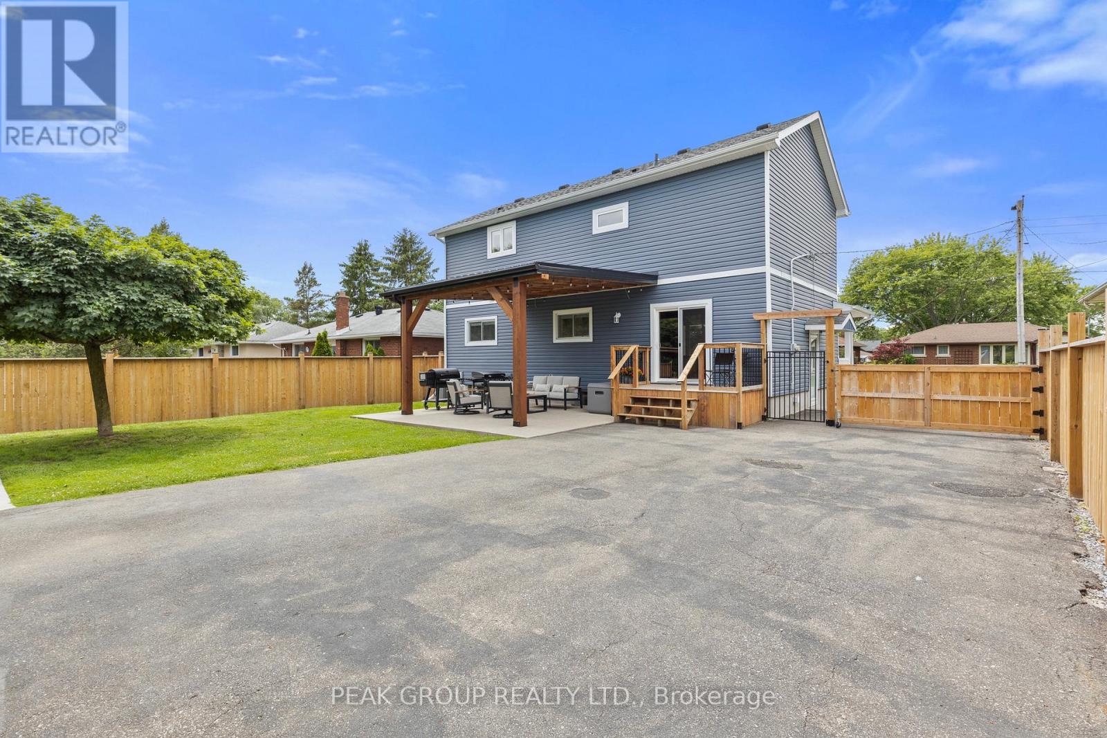 19 Bosnich Avenue, Welland, Ontario  L3C 2W6 - Photo 5 - X13758344
